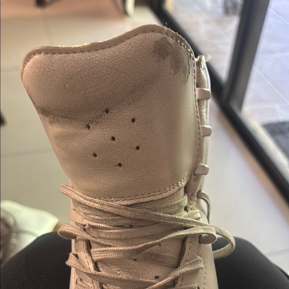 Edea White Ice Skates with Brown Accents - Picture 10 of 11